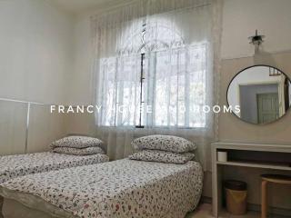 Castle Bungalow In Bercham Ipoh - Kampong Tasek - 3