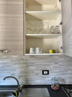 Guest House (15 min metro dal Duomo) - Milano - 7