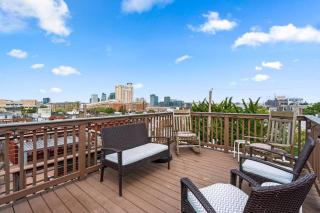 Federal Hill Luxury with Parking & Harbor View Rooftop - Fells Point - 2