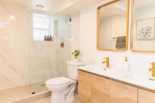 Lovely Studio in the Heart of Little Italy - 1