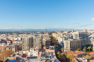 Suite lujo con vistas skyline Madrid 1GB WIFI - 3
