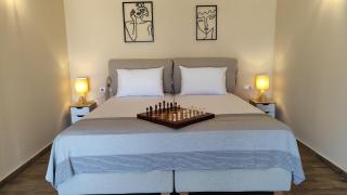 Sea Sand & Sun, Ultimate Beachfront Escape, Living by the sea, on Aegean Waves, by Cretel Villa - Pigianos Kampos - 9