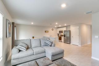 Screened Porch Port Charlotte Home, 4 Mi to Beach - Port Charlotte - 0