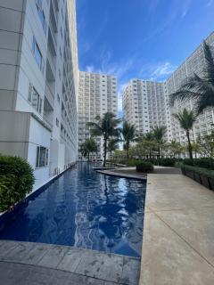 Shore Residence Direct Pool Access MOA Complex - Manila - 7