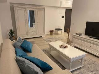 White Apartament - Târgu Neamț - 8
