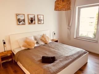 Monteurswohnung in Gladbeck - Nähe BP Gelsenkirchen - NEU saniert - Gladbeck - 2