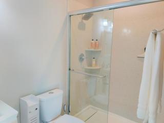 The Flat at the Cork Oak - Petaluma - 6