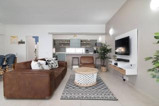 Endless Sea Views at 19 Akrotiri - Ballito - 2