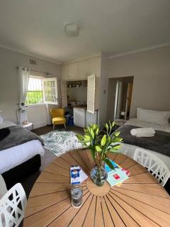 Comfortable Convenience - Stellenbosch - 7