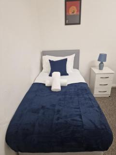 City View Luxury Apartment in Birmingham - 4