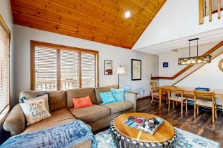 Wakes n’ Flakes - 6