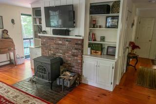 Dog Cove Cottage - 5