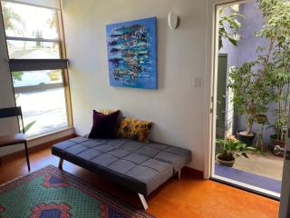 Lovely one bedroom guest house in Encino village - Los Angeles - 7