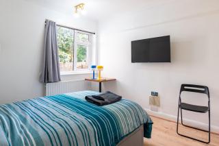 2 Bed, Wembley, Ealing, London - Londra - 0