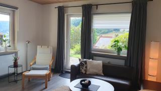 Green hills holiday house - 2