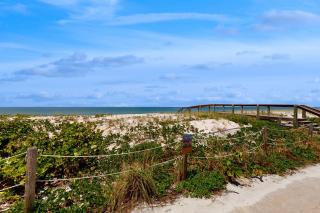 Pass-A-Grille Beach Retreat Unit 8 - 6