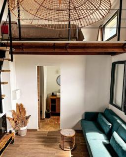 Le perchoir - tiny house avec vue mer - Le Bois de Nèfles - 9