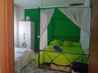 Mareluna beach house - 0