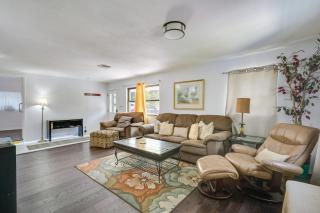 Game Room, Sunroom and Pool Access! Cozy Tampa Home! - 5