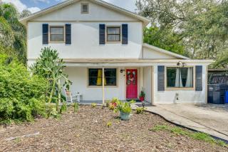 Game Room, Sunroom and Pool Access! Cozy Tampa Home! - 6
