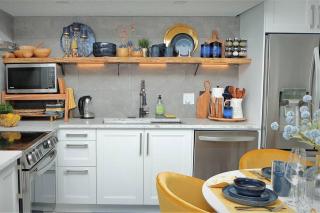 Private guest suite in South Calgary - 4