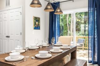 Charming 5bd - BBQ - Deck- 4mins Duke University - Durham - 7