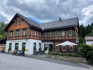 Cozy Holiday Home in Kne ice - Jablonné v Podještědí - 0