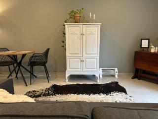 Robyns Nest Self Catering Studio Cottage No2 - 3