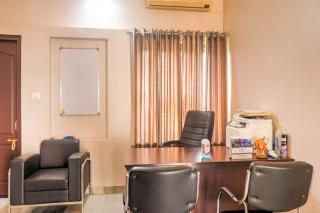 Super Townhouse Amaraa Farms Near LuLu Hypermarket - 1