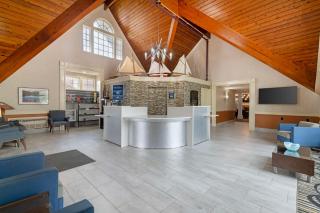 Best Western Plus Plattsburgh - 8