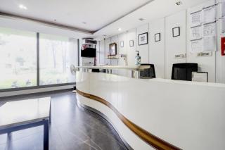Super Sleek Townhouse Galexia Hotel and Resorts - Bangalore - 9