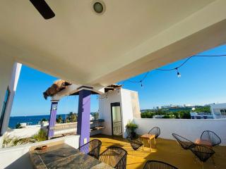 Modern Studio with 2 Double Beds, Kitchen - 1