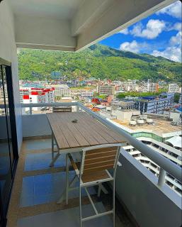 Patong Tower Mountain View - Patong - 1