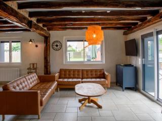 Maison familiale avec piscine chauffée, salle de jeux et grand jardin - 5 chambres, 15 couchages - FR-1-410-340 - Changé - 8