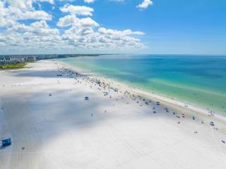 Stunning Ocean-View Penthouse! Spacious, New, in Village, 20 steps to Best Beach! - Siesta Key - 9