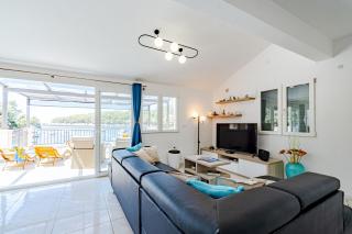 Seaside family friendly house with a swimming pool Grscica, Korcula - 23487 - 7