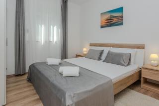 Family friendly house with a swimming pool Privlaka, Zadar - 23516 - Privlaka - 1