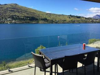 Luxury Direct Lakefront Apartment - Queenstown - 9