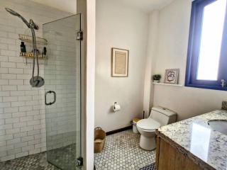 Beautiful chic 2BR apartment in Casco Viejo - Casa Rio Apt 4 - 1