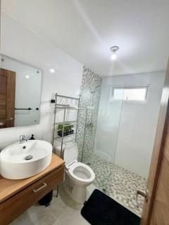 Modern Poolside Patio Apartment - Juan Pedro - 3