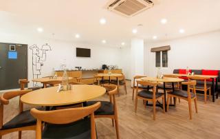 Super Townhouse THE CINCO HOTEL NEAR ESI HOSPITAL ( SR NAGAR) - Ameerpet - 3