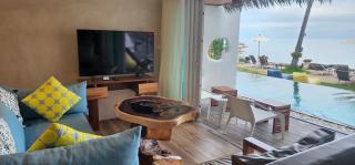The Rock Samui Beachfront Villas - Sha Plus Hotel - Lamai - 2