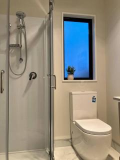 2-bedroom ensuite, close to city, comfortable, accessible with own parking - Christchurch - 2