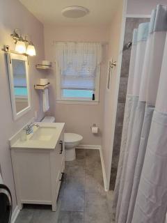Houndstooth Hideaway 3BR 2BA Home 3mi to UA Campus - Northport - 5
