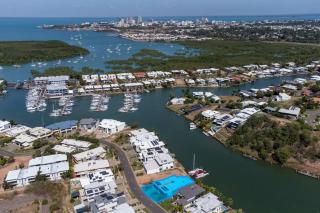 Bayview Paradise with Private Pool-Marina Deck - Stuart Park - 1