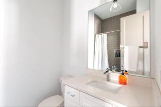 2 Lux Homes Huge Rooftop 2mi to DT Sleeps 24 - Nashville - 1