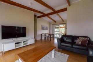 Summer Beach House - Kioloa - 7