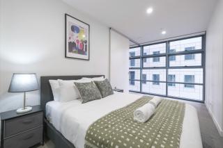 Stylish 1br Apt In The Heart Of Mel Cbd - 7