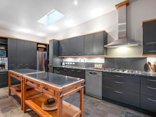 Omaha Beach House - Omaha Holiday Home - Warkworth - 3