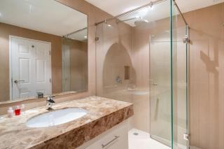 Mountain View Apt, High Speed Internet - 1BR-Karon - 6